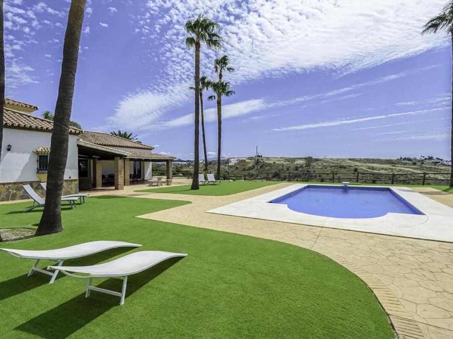 Villa Alcam El Cortijo Estepona Exterior foto